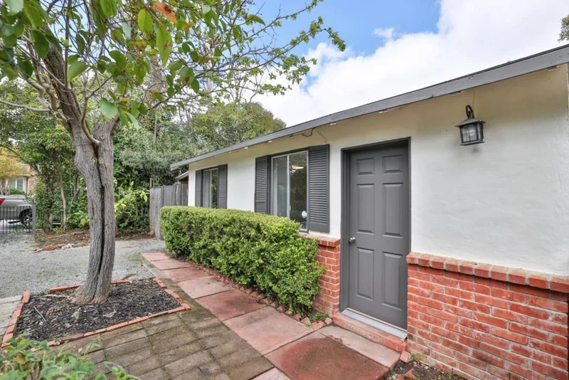 10036 Carmen Road, Cupertino, CA 95014
