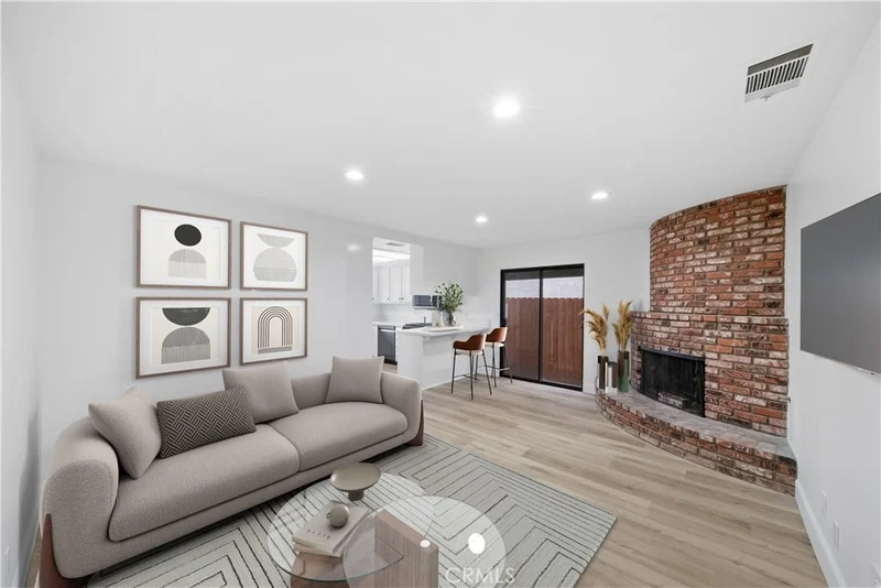 872 Pinehurst Drive, Lake Elsinore, CA 92530