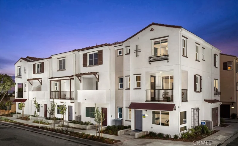 11448 Artesia Blvd, Artesia, CA 90701