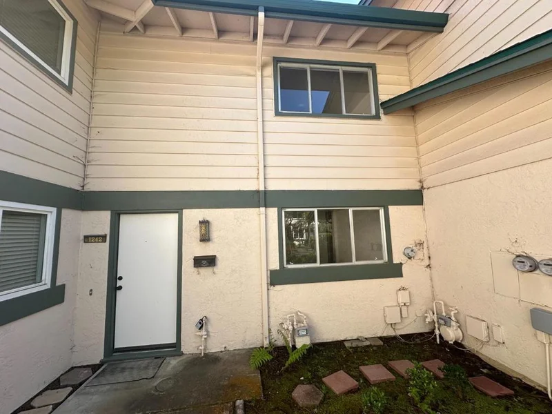 1242 Terra Nova Boulevard, Pacifica, CA 94044