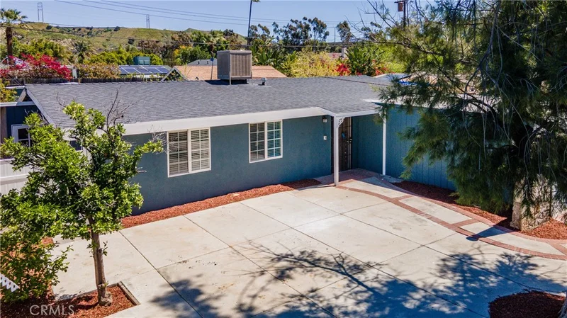 11876 Dronfield Avenue, Pacoima, CA 91331