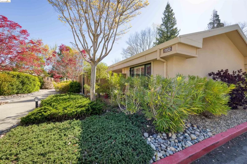 1152 Fairlawn Ct 4, Walnut Creek, CA 94595