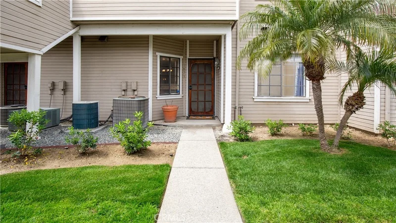 1873 W Falmouth Avenue 47, Anaheim, CA 92801