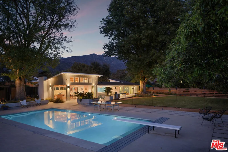 104 S Mountain Avenue, Monrovia, CA 91016