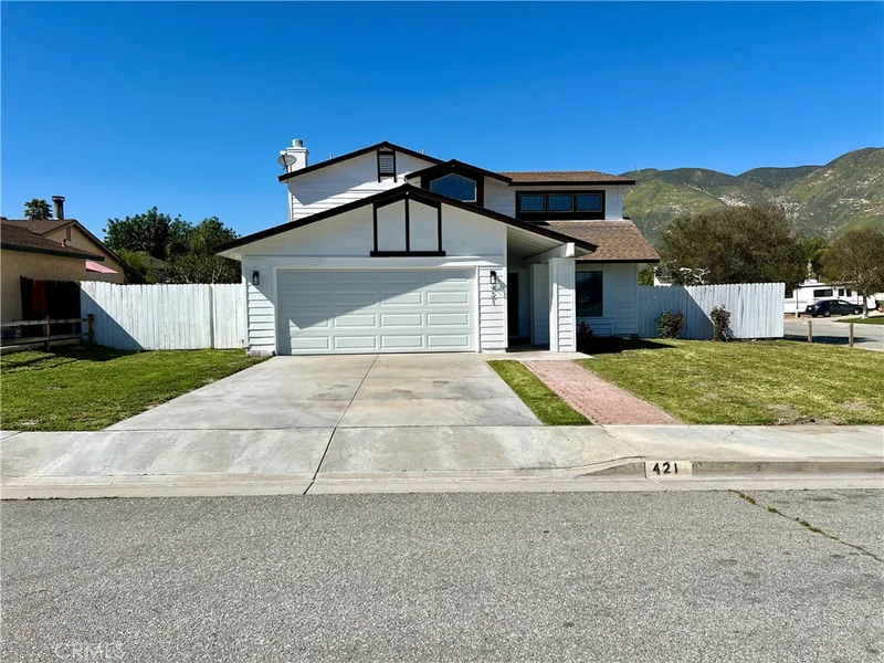 421 Dover Court, San Jacinto, CA 92583