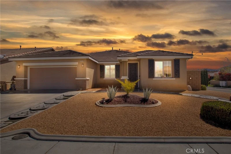 8969 Seal Beach Drive, Hesperia, CA 92344