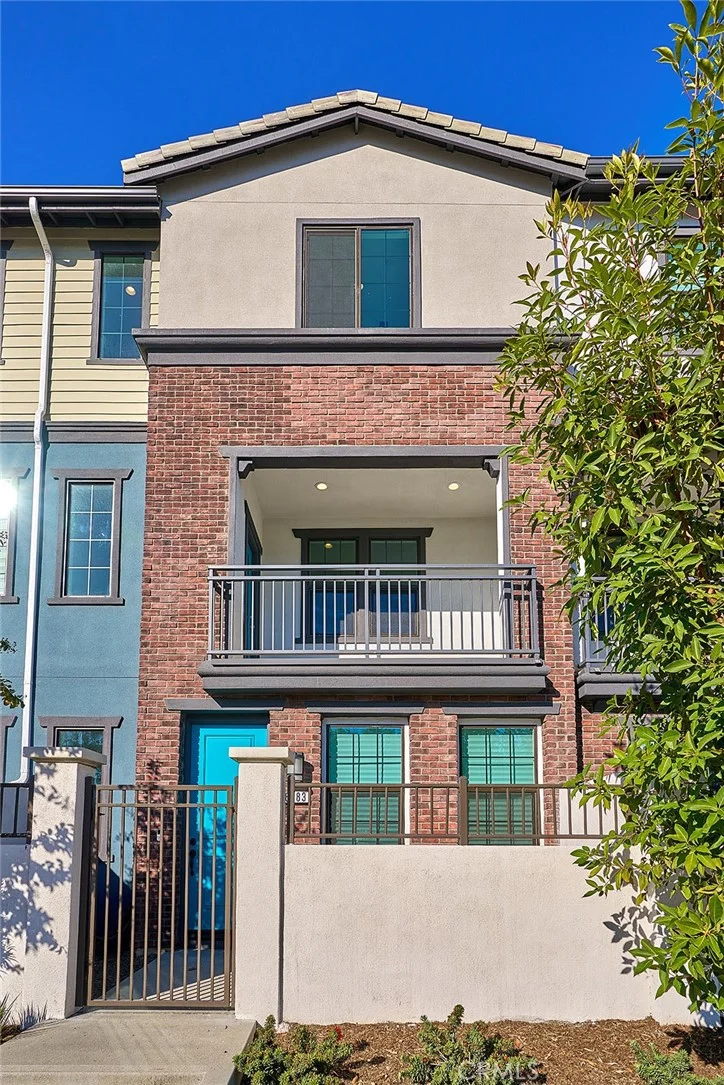 8883 Orangethorpe Avenue, Buena Park, CA 90621