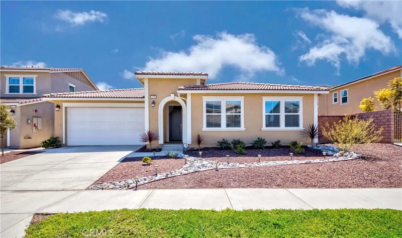 2738 Chad Zeller Lane, Corona, CA 92882