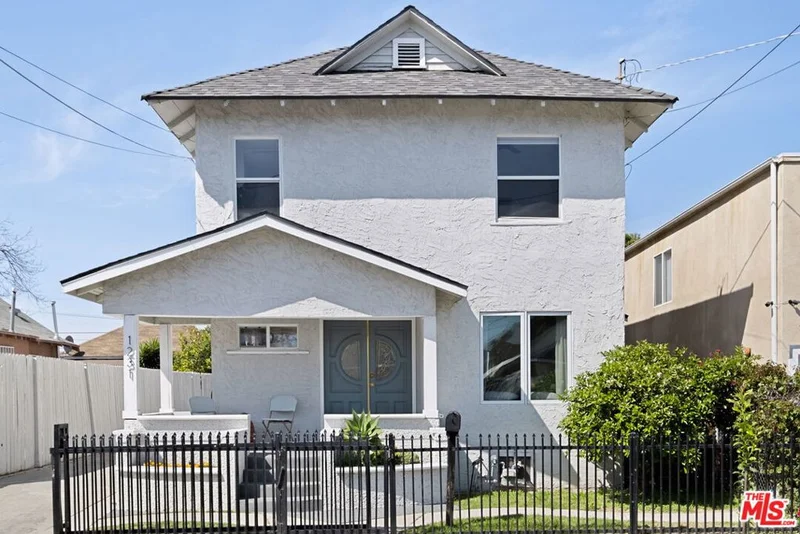 1231 E 47th Place, Los Angeles, CA 90011