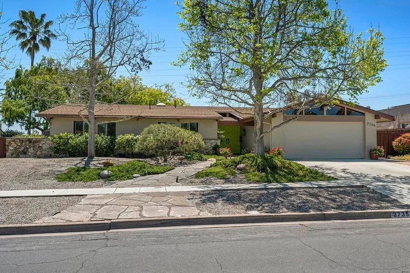 2735 Soderblom Avenue, San Diego, CA 92122
