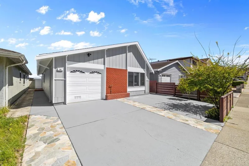 55 Penhurst Avenue, Daly City, CA 94015