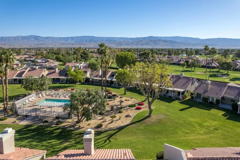 41694 Preston Trail, Palm Desert, CA 92211