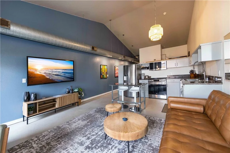 777 6th Avenue 417, San Diego, CA 92101