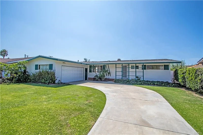 2954 W Rome Avenue, Anaheim, CA 92804