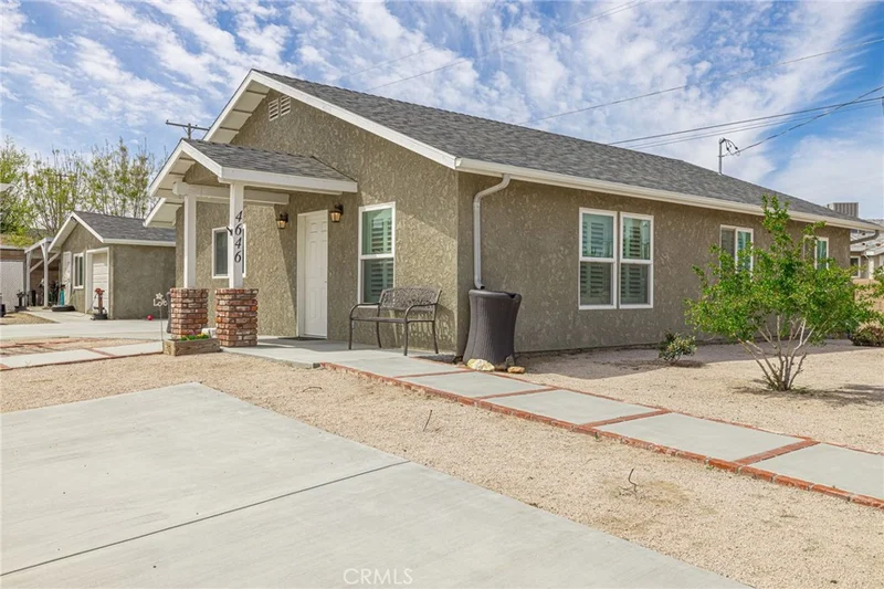 4646 W Avenue M8, Lancaster, CA 93536