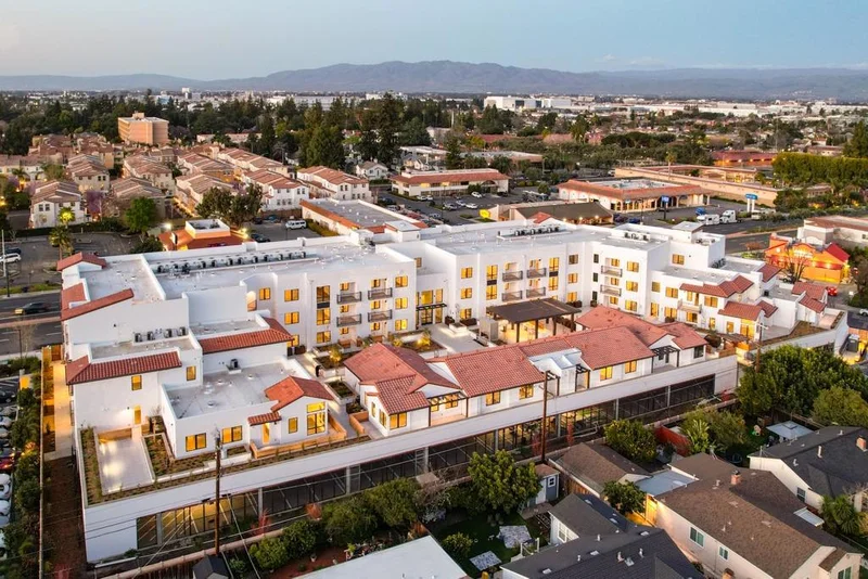 1850 El Camino Real 306, Santa Clara, CA 95050