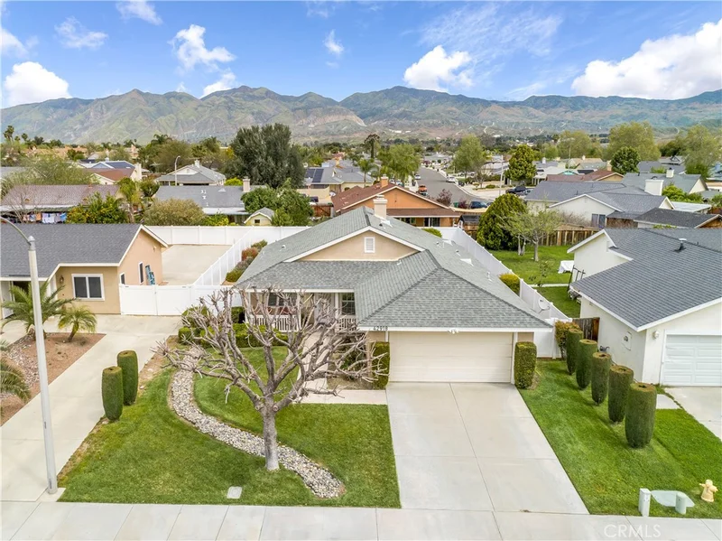 42918 Charlton Avenue, Hemet, CA 92544