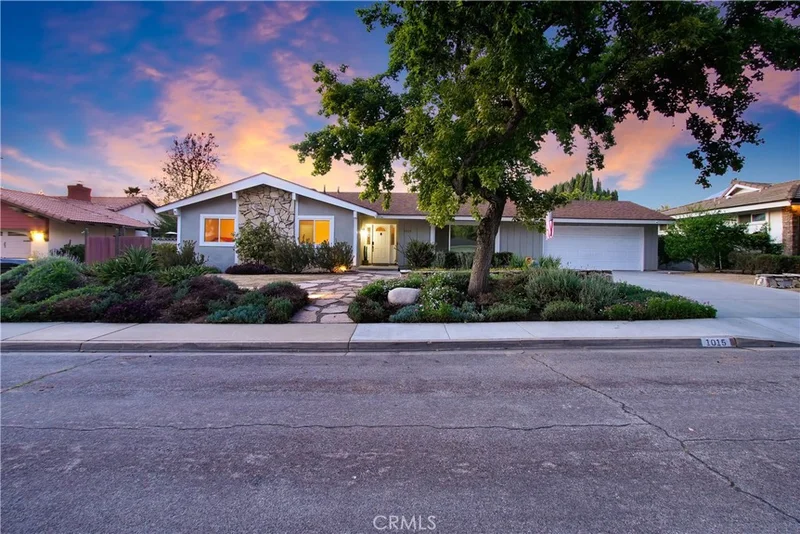 1015 Emory Drive, Claremont, CA 91711