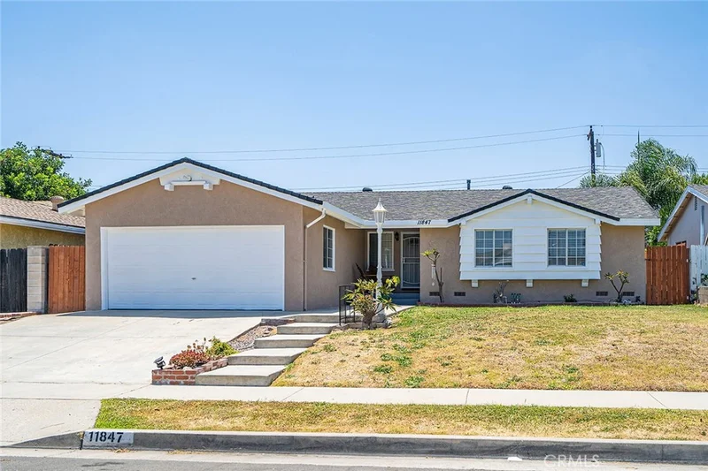 11847 La Serna Dr, Whittier, CA 90604