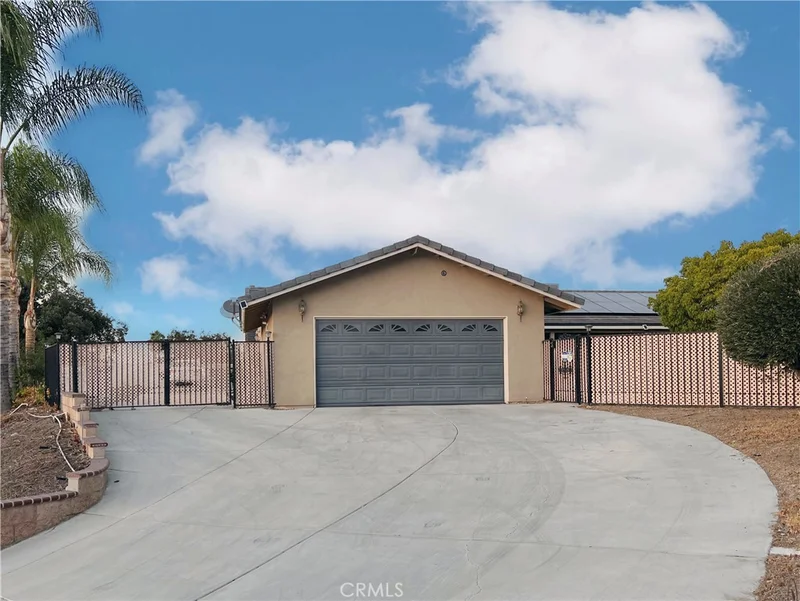 6172 Oswego Drive, Riverside, CA 92506