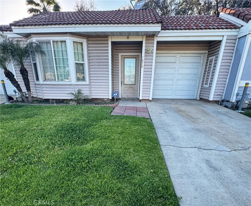 1879 Club Drive, Pomona, CA 91768