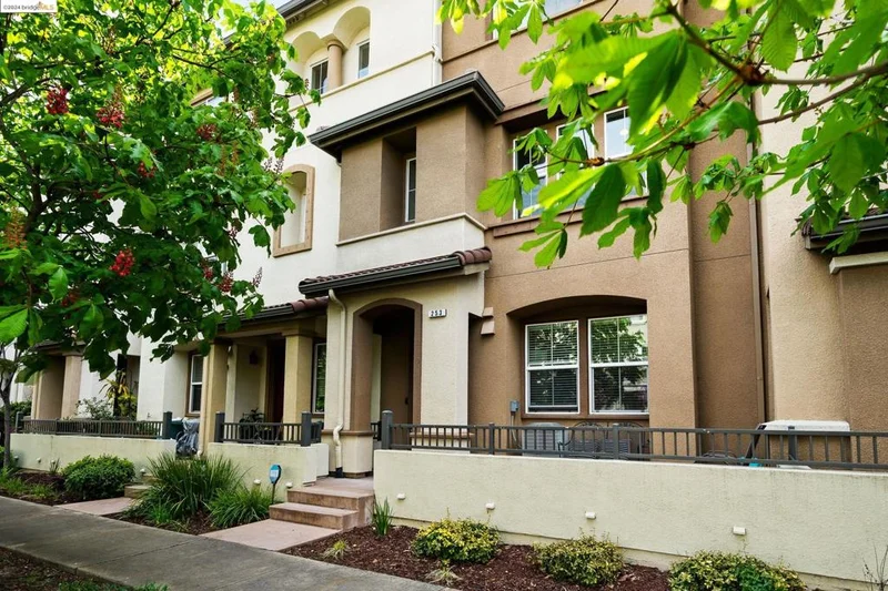 253 Sullivan Way, Hayward, CA 94541