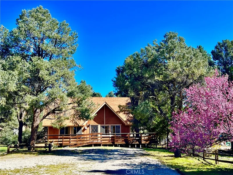 9012 Deer Trail, Frazier Park, CA 93225