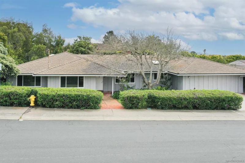 2731 Glenwick Place, La Jolla, CA 92037