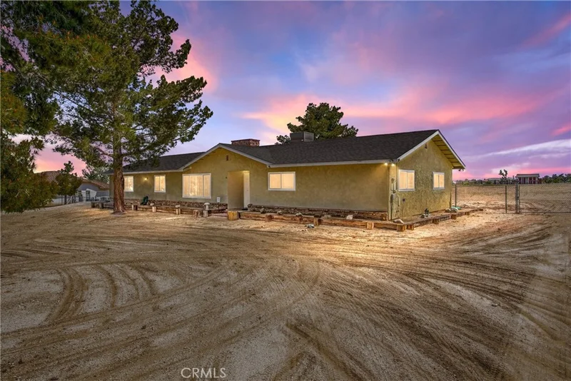 11511 Oasis Road, Pinon Hills, CA 92372