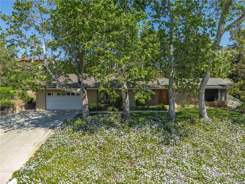 18911 Hideaway Drive, Yorba Linda, CA 92886