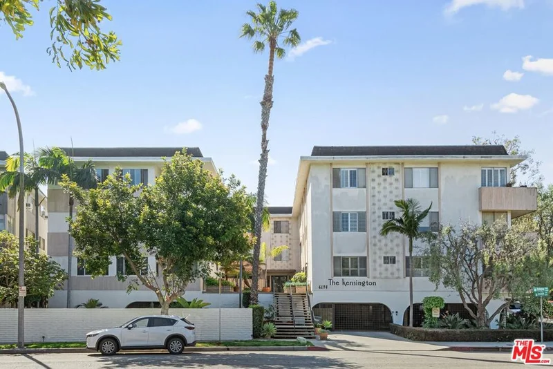 6174 Buckingham 107, Culver City, CA 90230