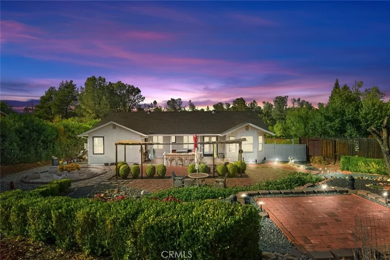 4250 Hildale Avenue, Oroville, CA 95966