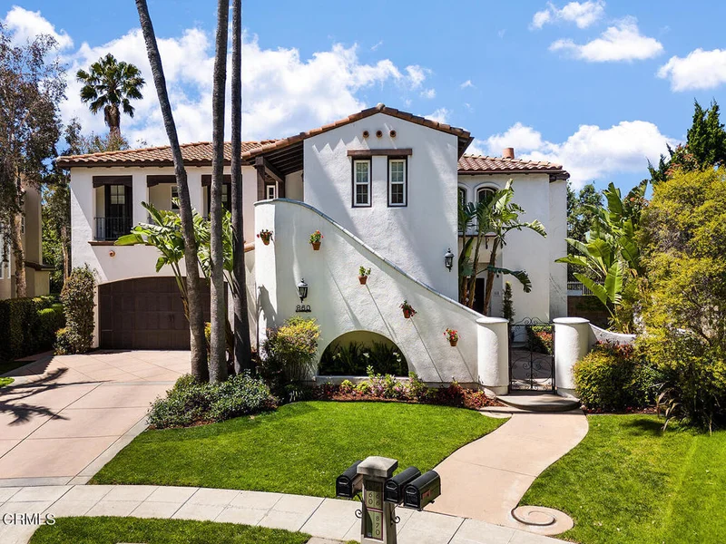 860 La Vina Lane, Altadena, CA 91001