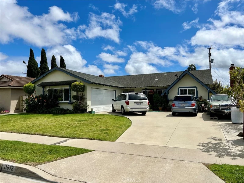 11572 Orchid Avenue, Fountain Valley, CA 92708