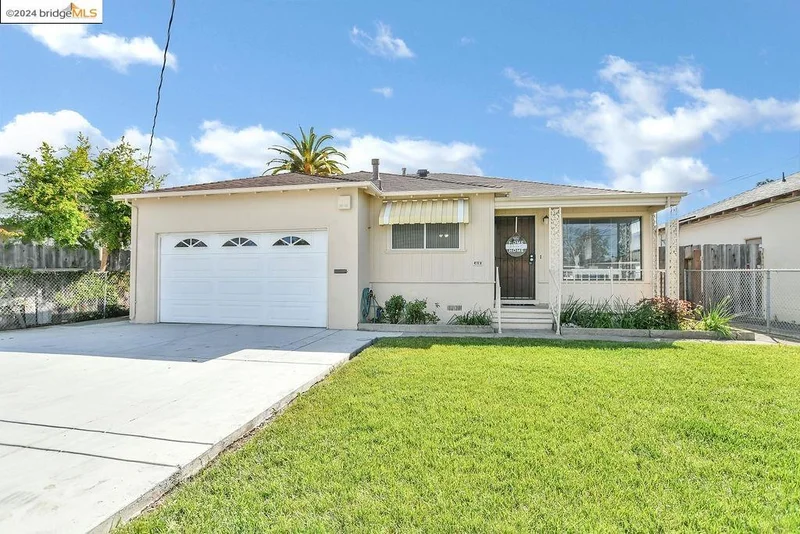 428 Wisteria Dr, East Palo Alto, CA 94303
