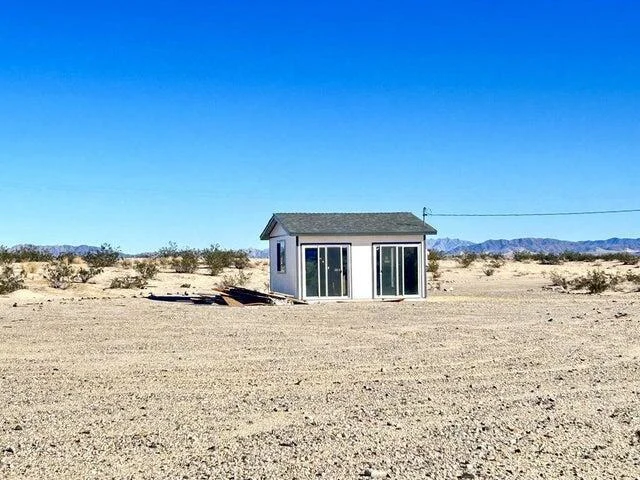 5450 Hollywood Lane E, 29 Palms, CA 92277