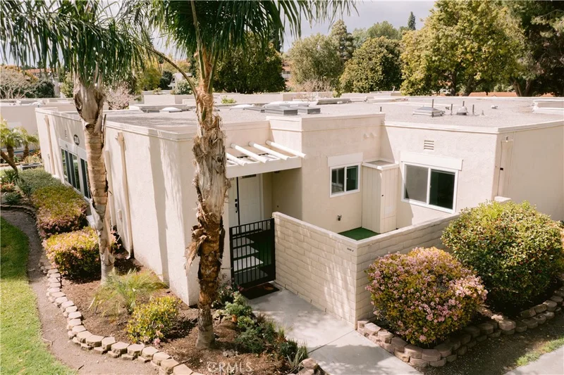 2248 A Via Mariposa E, Laguna Woods, CA 92637
