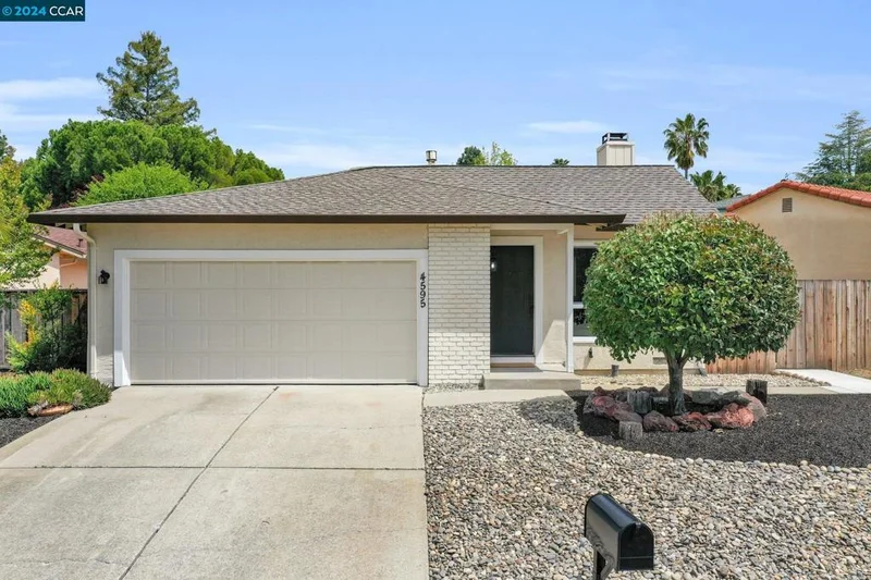 4595 Deercreek Ln, Concord, CA 94521
