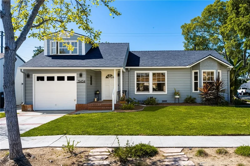 5434 E Garford Street, Long Beach, CA 90815
