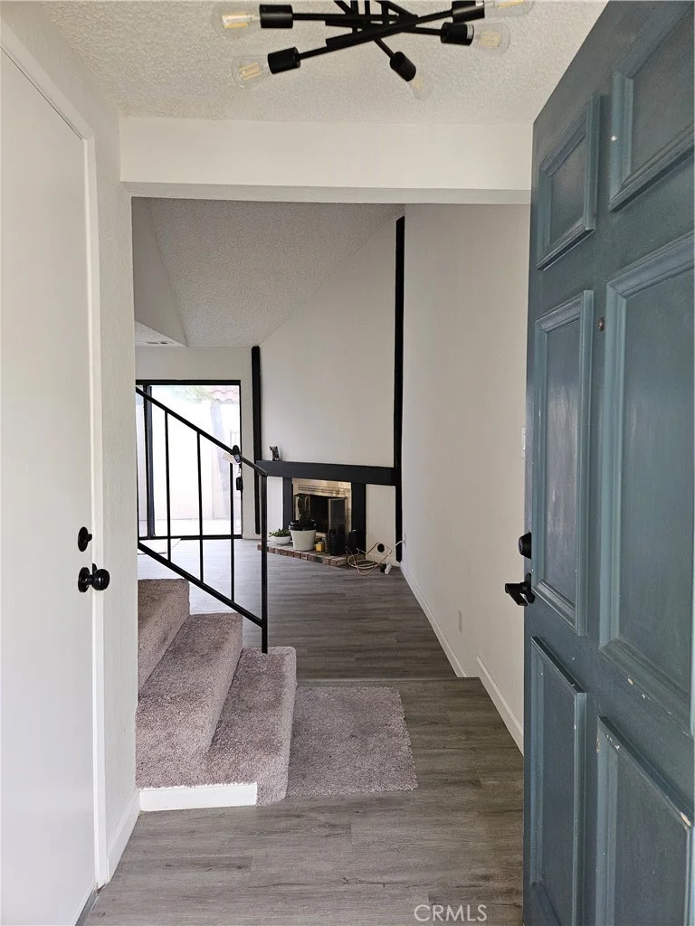 5577 Pioneer Boulevard 14, Whittier, CA 90601