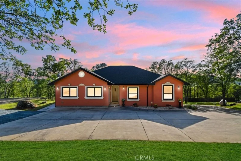 10318 Township Road, Browns Valley, CA 95918