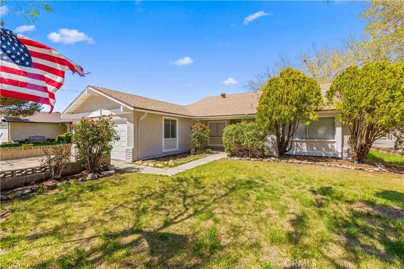 1155 E Lingard Street, Lancaster, CA 93535