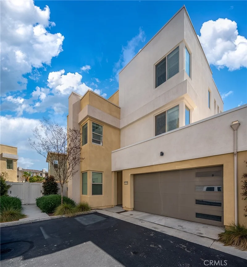 115 Masterpiece, Irvine, CA 92618
