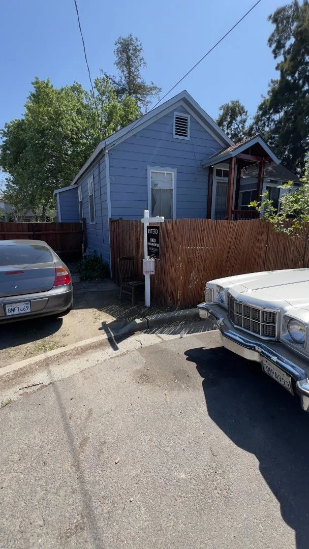 850 Calhoun Street, San Jose, CA 95116
