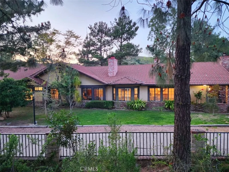 29743 Arroyo Oak Lane, Castaic, CA 91384