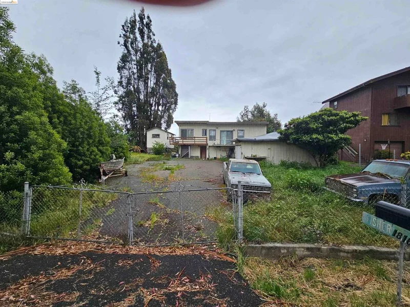 1816 Milton Rd, Napa, CA 94559