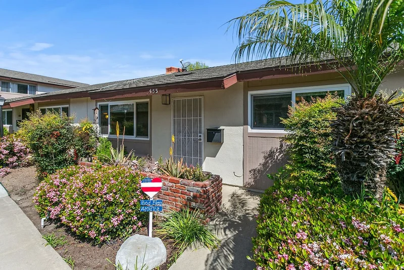 455 E 1st Street, Tustin, CA 92780