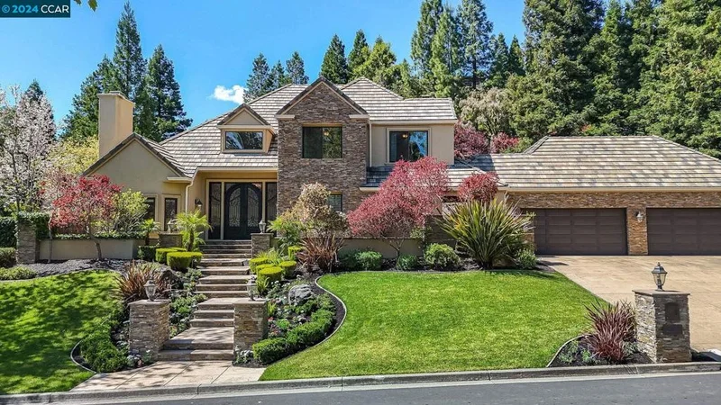 5216 Blackhawk Dr, Danville, CA 94506