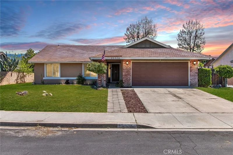 25570 Orangewood Lane, Hemet, CA 92544