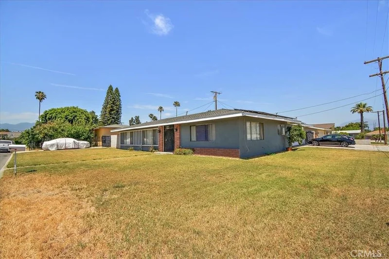 1033 N Fremontia Avenue, Rialto, CA 92376
